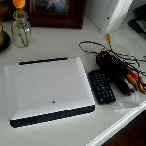 Portable DVD player